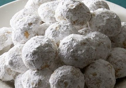 1112 kourabiethes (greek shortbread)