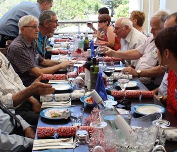 family dining at the greek club