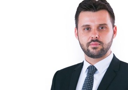 kostas kostas nostimos manager portrait